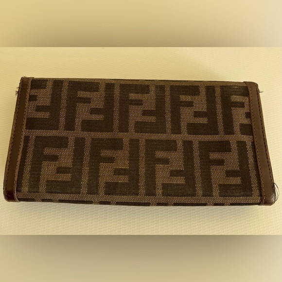 Fendi Zucca FF Logo Continental Wallet - Picture 2 of 13